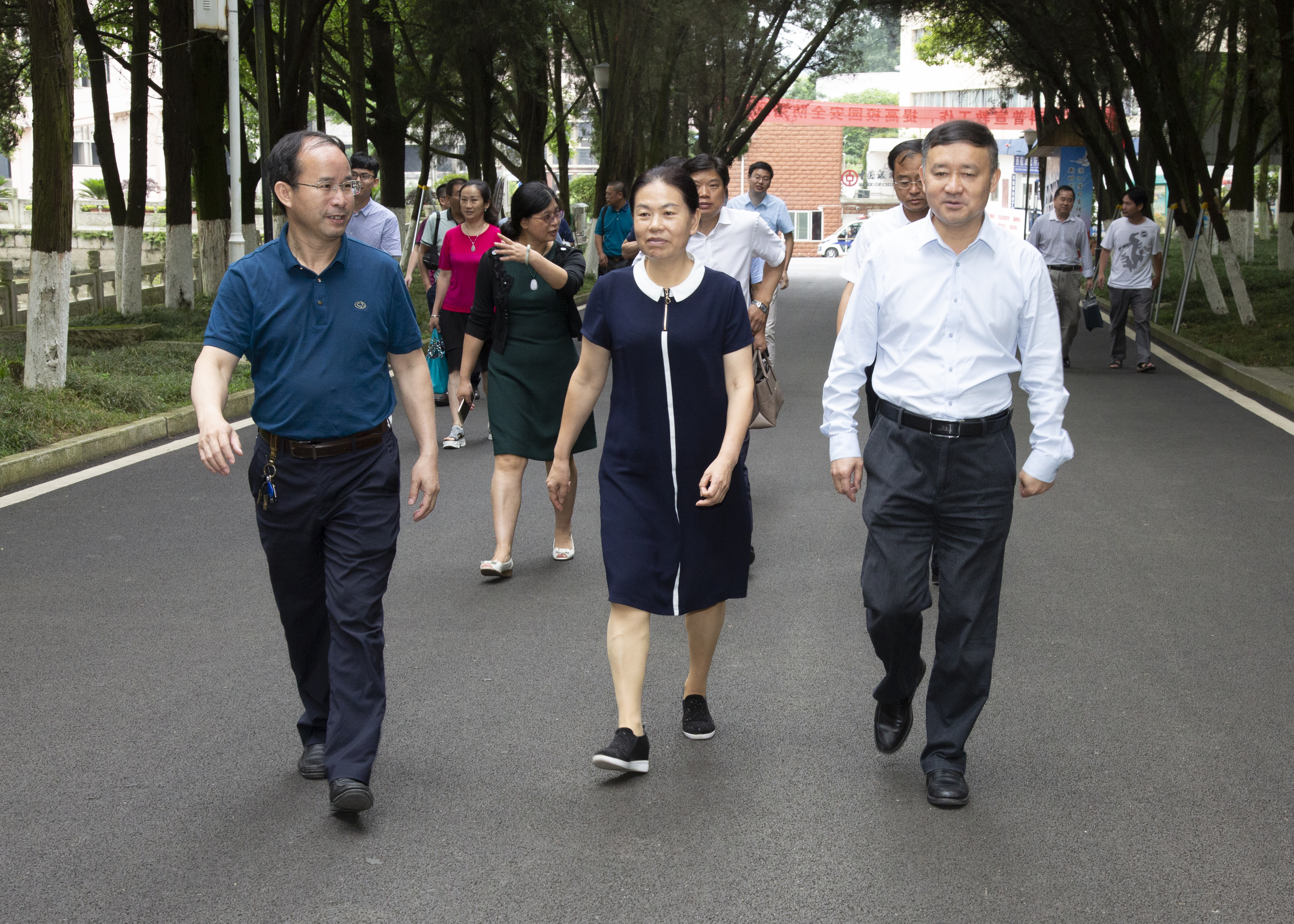 贵州师范大学党委书记韩卉一行到我校进行调研